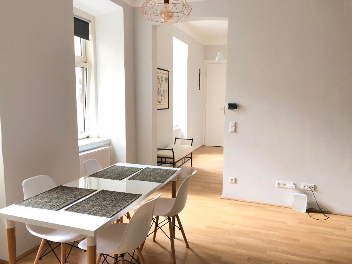 Classic, Modern&Charming! 7Min To Vienna'S Center! エクステリア 写真